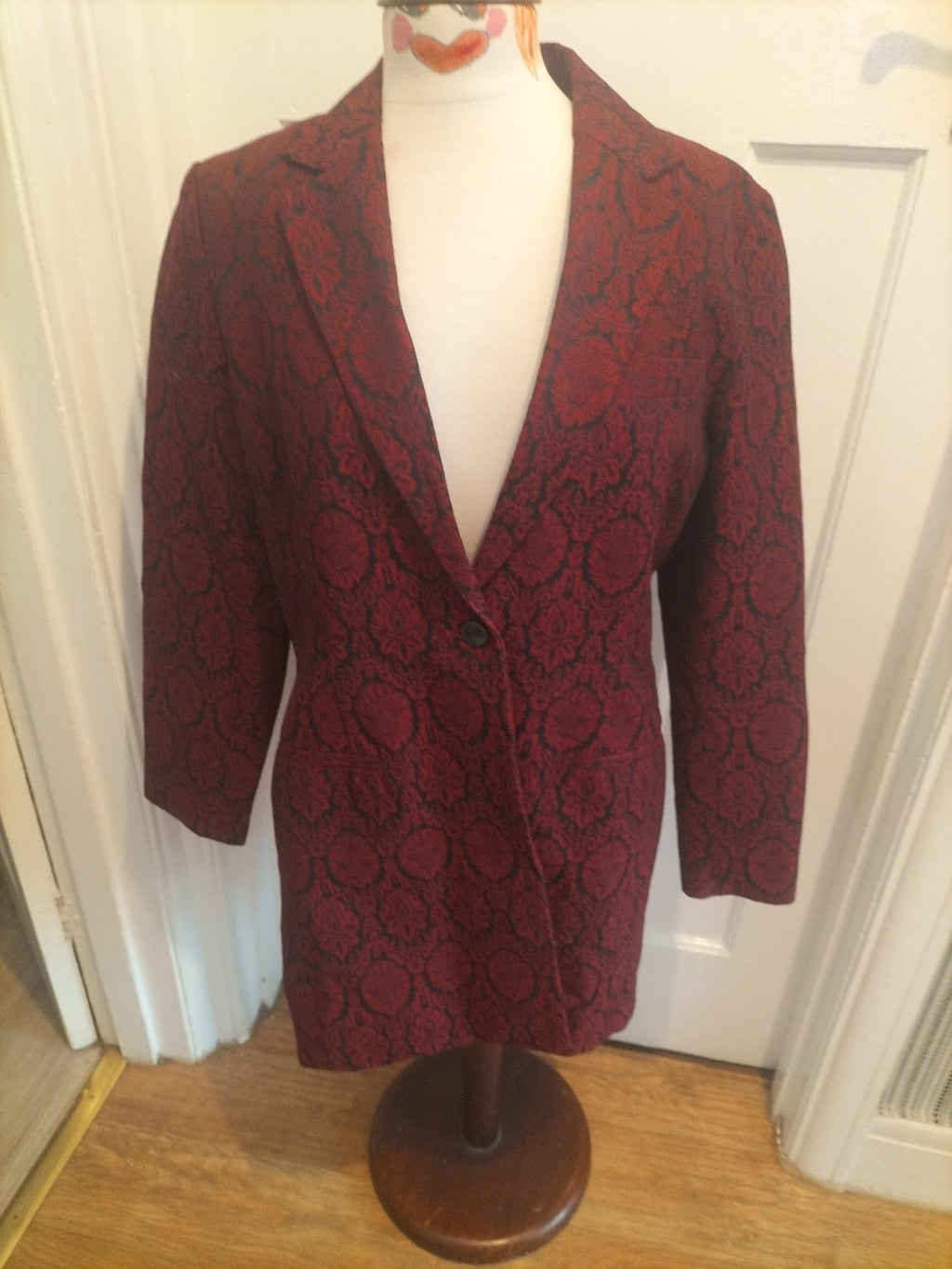 Ladies Dialogue Size L/XL Black/Deep Purple Lined Long Sleeved Blazer