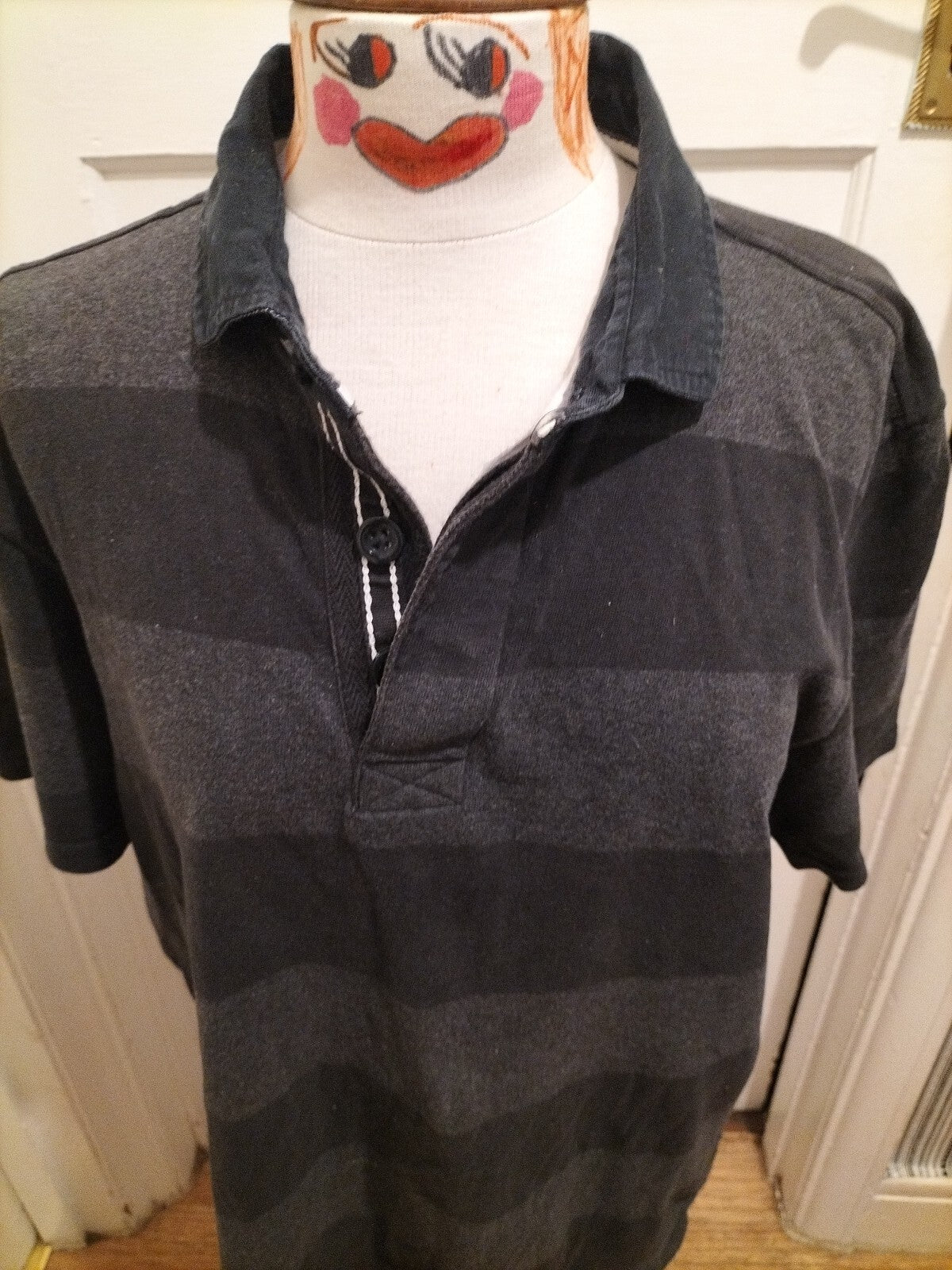 Mens TU Size Large Navy And Black Striped Short Sleeved Polo