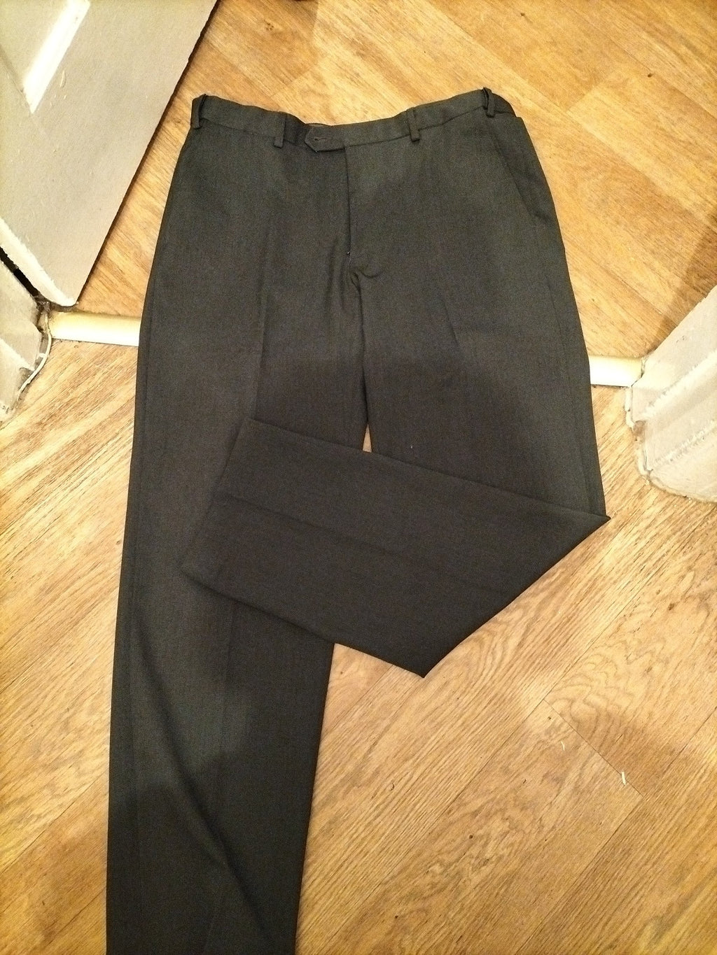 Mens Marks And Spencer Size 36/31 Charcoal Crease Resistant Trousers Small Mark