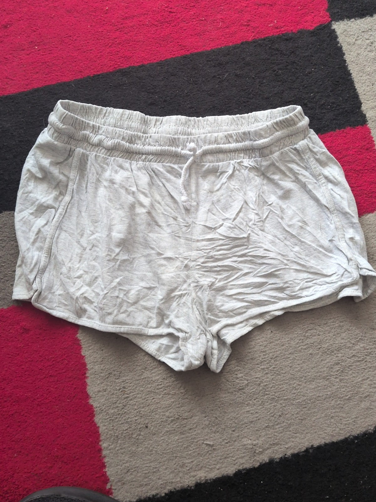 Ladies Brave Soul Size Small Grey Shorts
