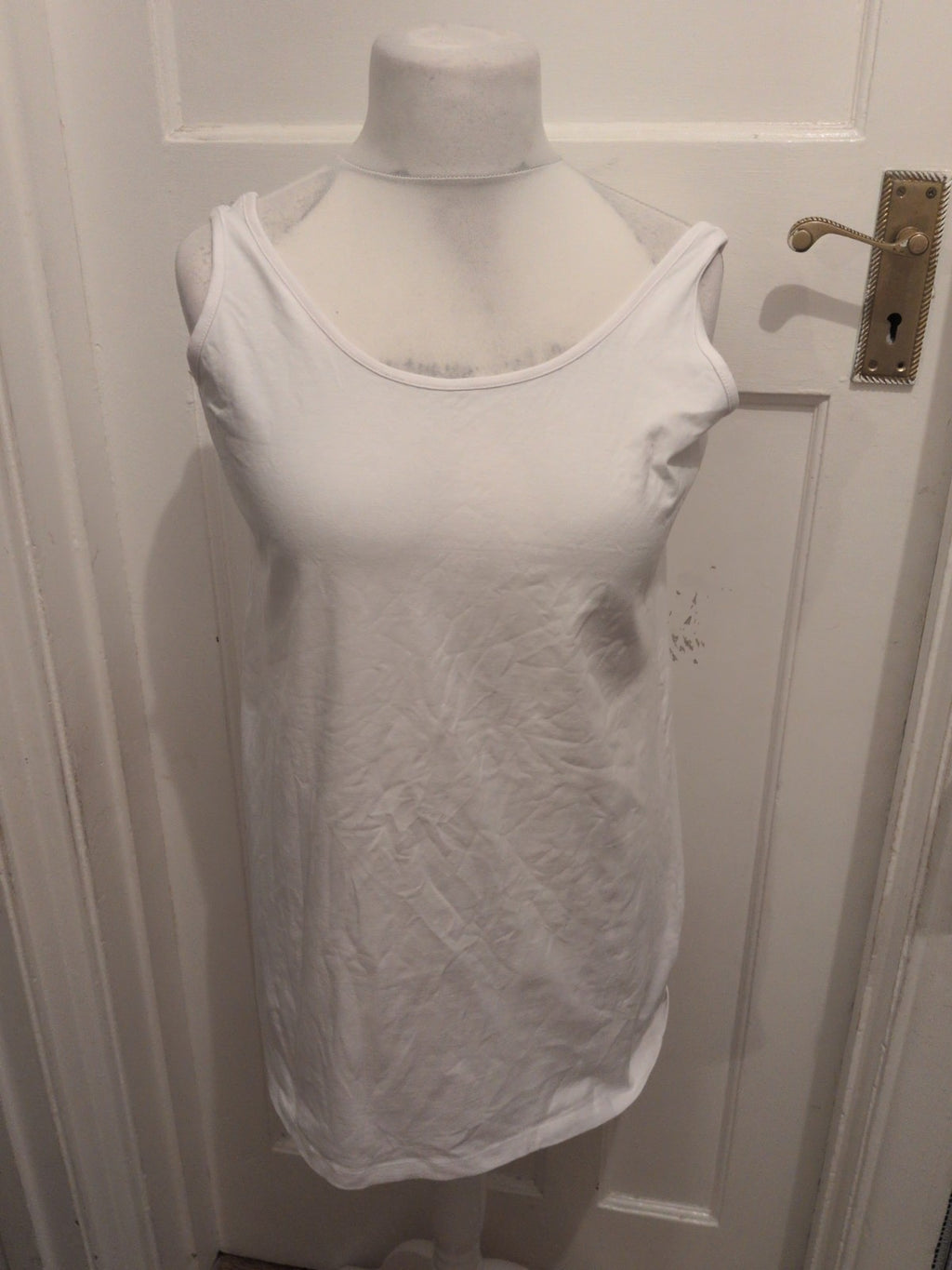 Yours 16 White Sleeveless Tank Vest Top