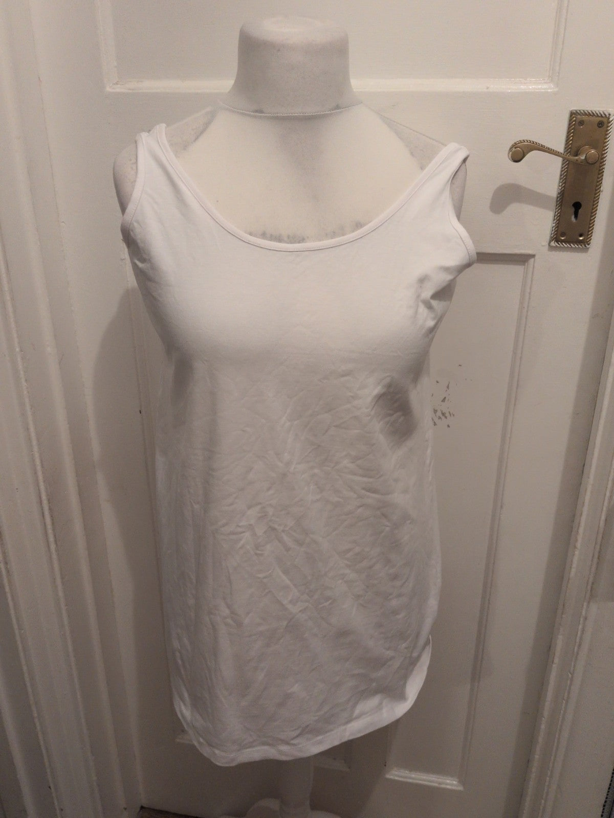 Yours 16 White Sleeveless Tank Vest Top
