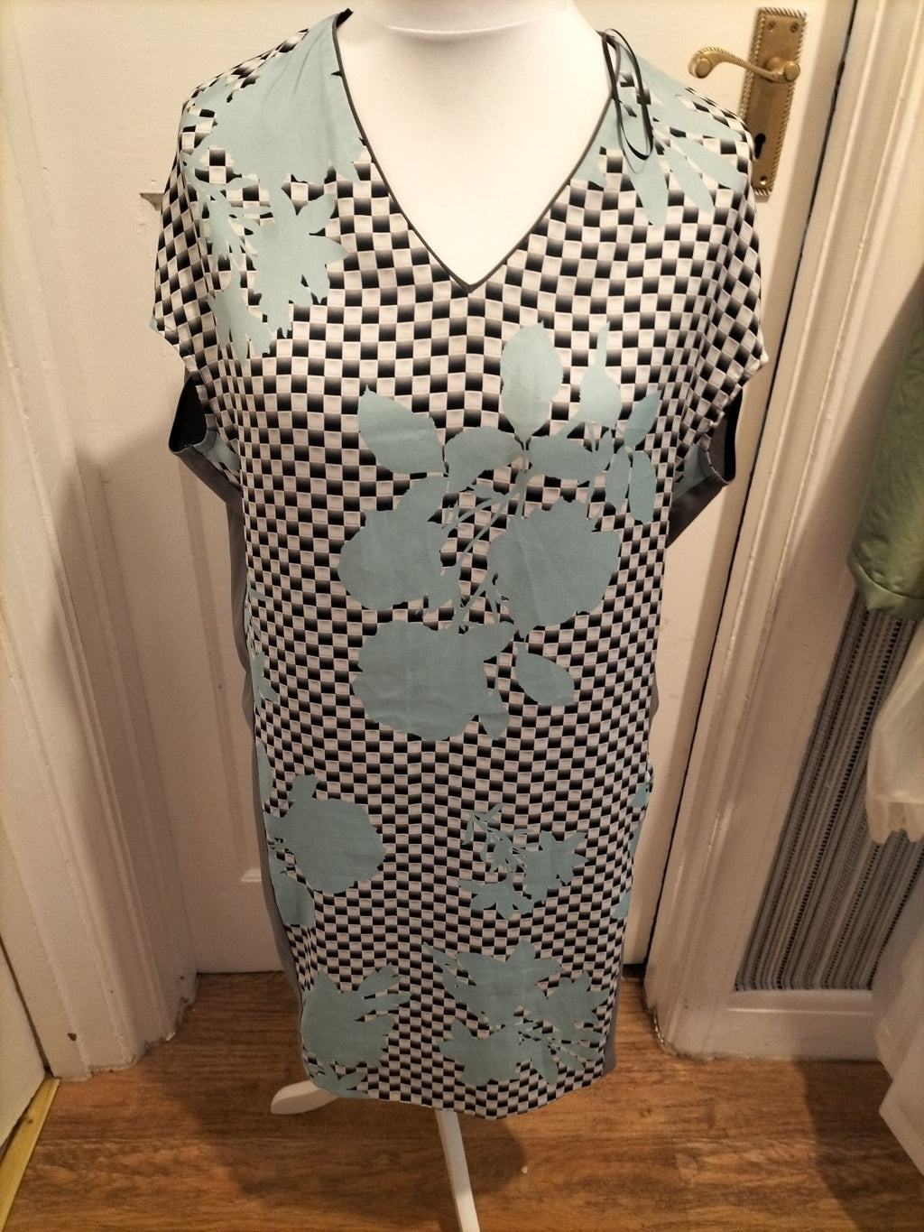 Ladies Damsel In A Dress Size 12 Khaki And Turquoise Short Sleeved Dress