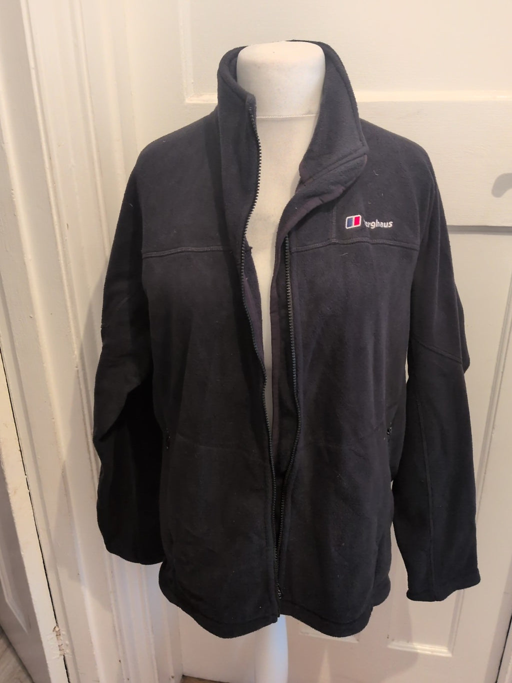 Berghaus Large Black Full Zip Jumper
