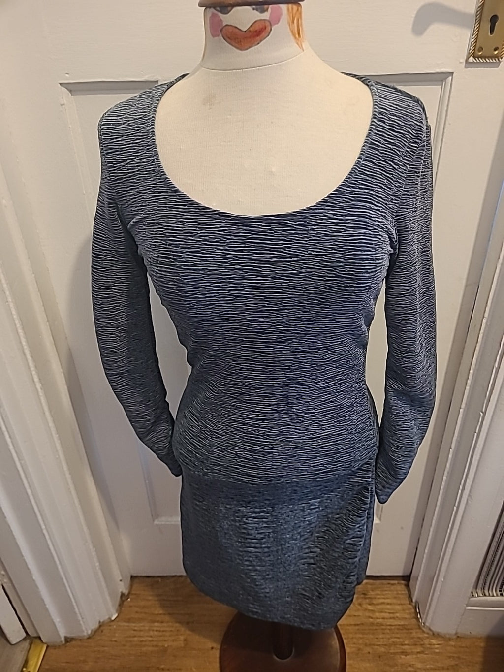 Ladies Weekday Size Small Grey Fleck Long Sleeved Pencil Dress