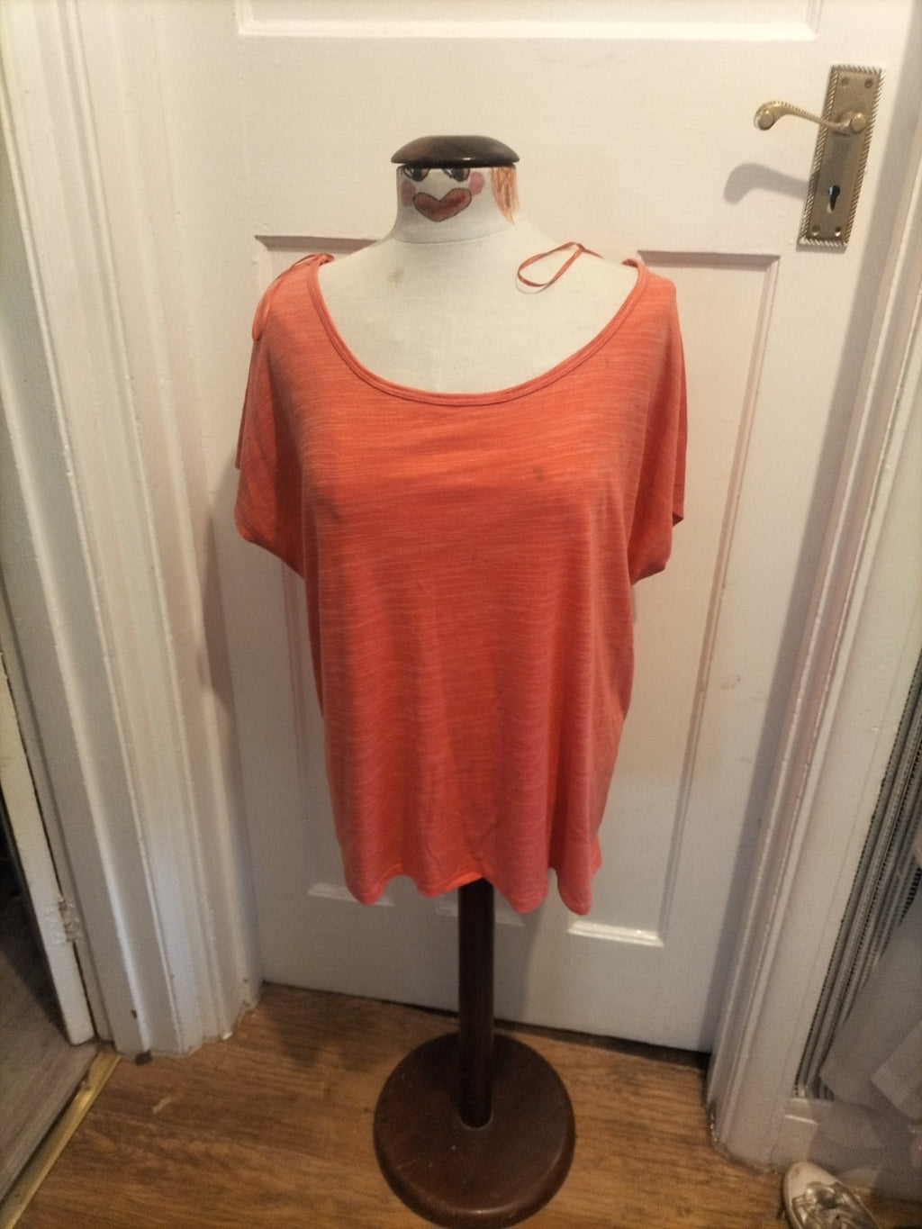 Ladies Souluxe Size XL Coral Short Sleeved Tshirt(Mark On Front)