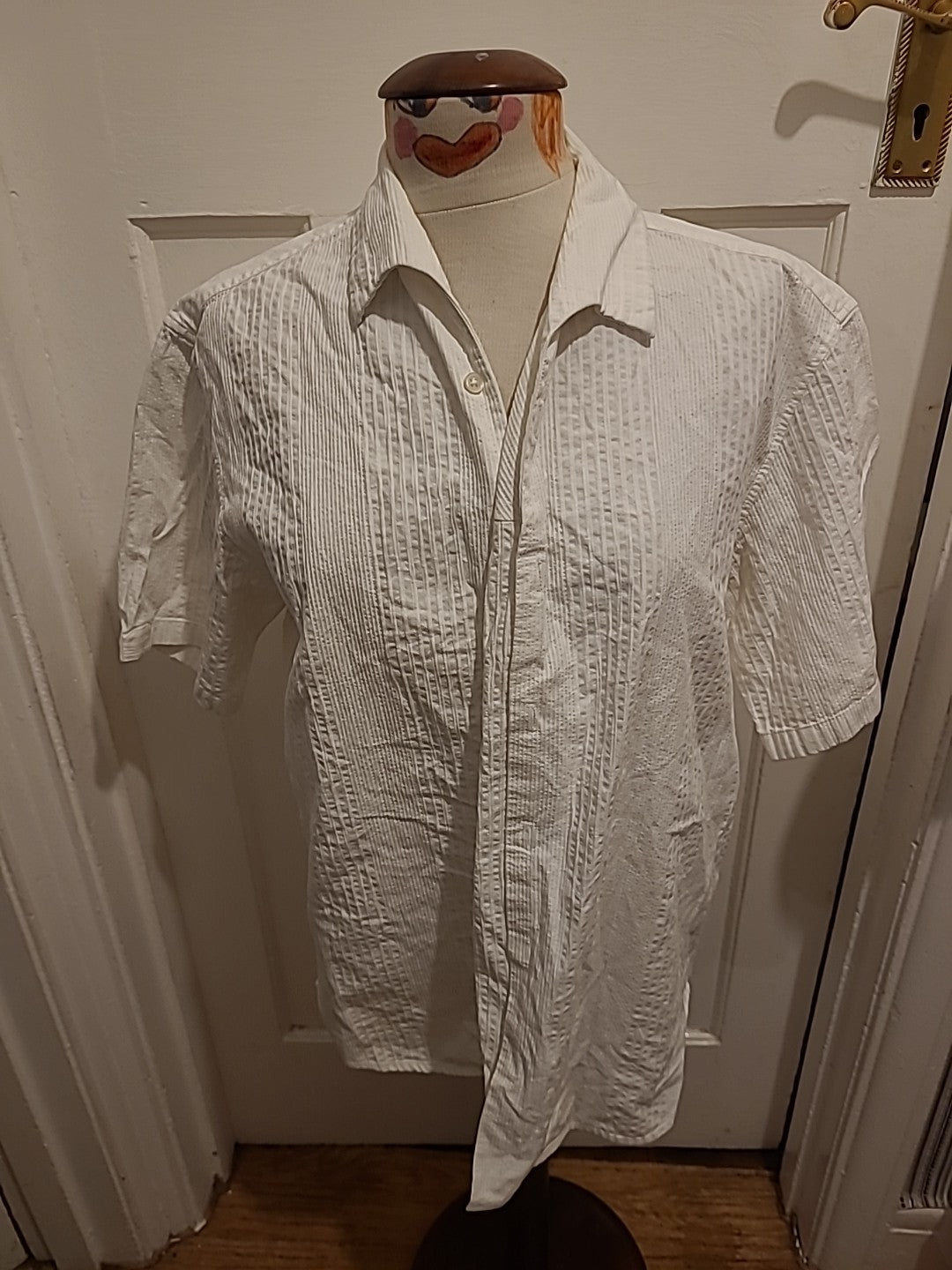 Mens Next Size Medium Textured Short Sleeved Shirt