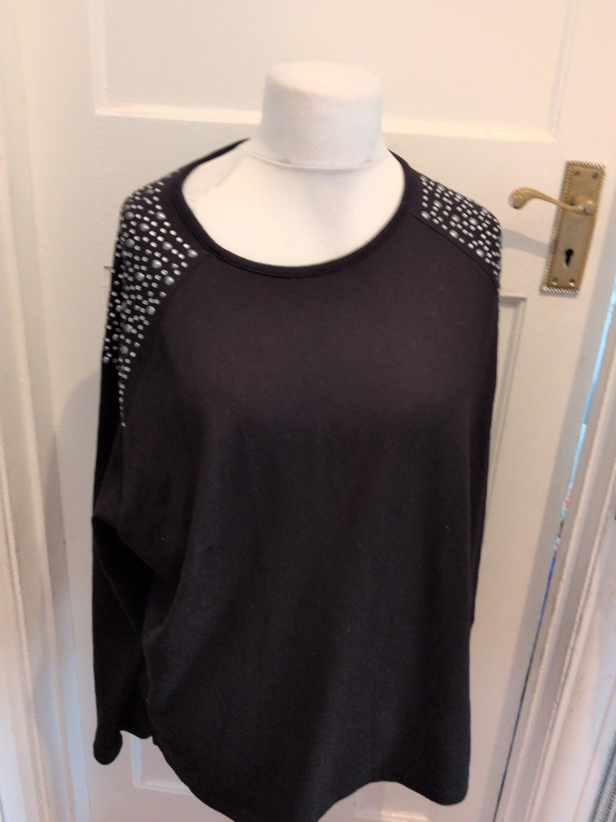 New Look Large Black With Silver Detail Long Sleeve Pullover Jumper