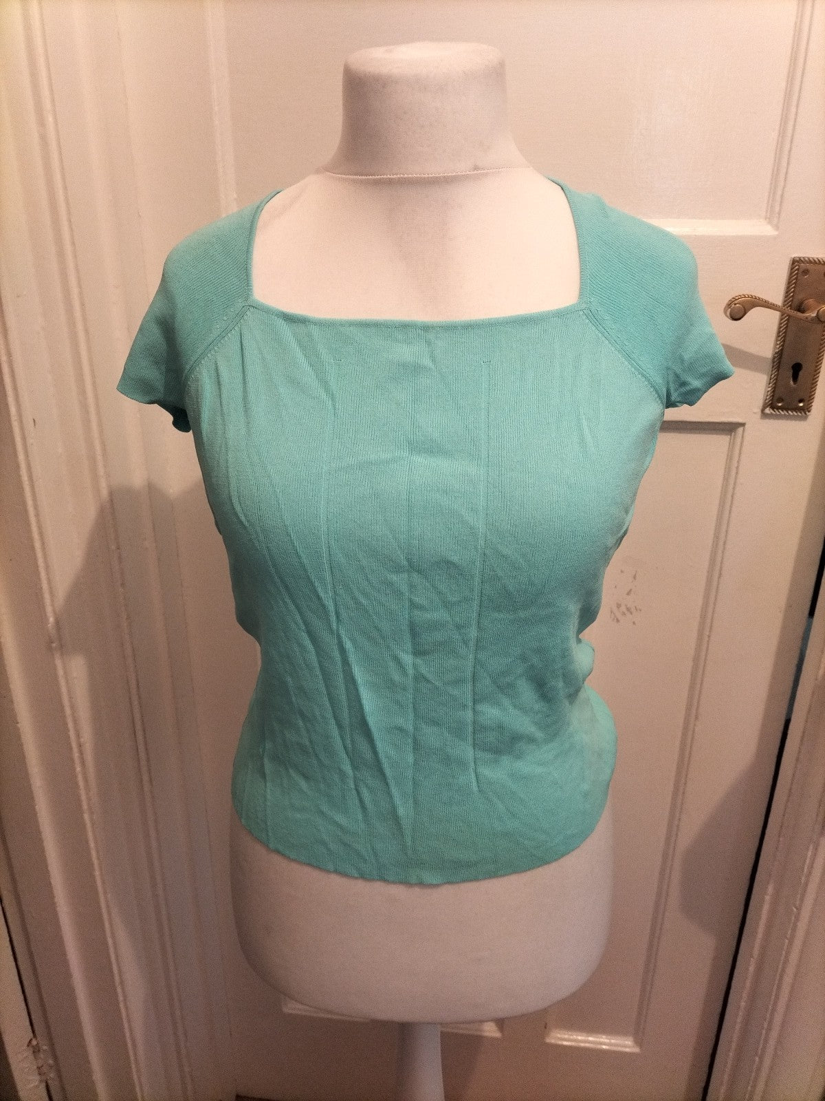 Ladies Dressbarn Size Petite Med Aqua Short Sleeved Blouse