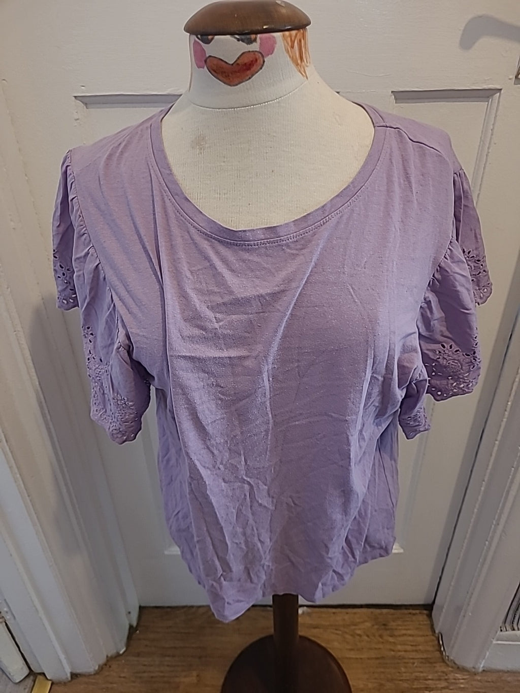 Ladies Beloved Size Large Lilac Short Sleeved Tshirt