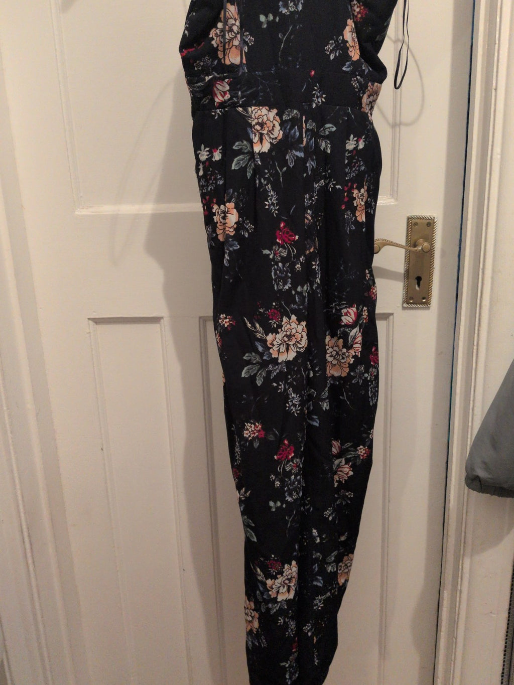 Girls On Film 10 Navy Floral Strappy Jumpsuit