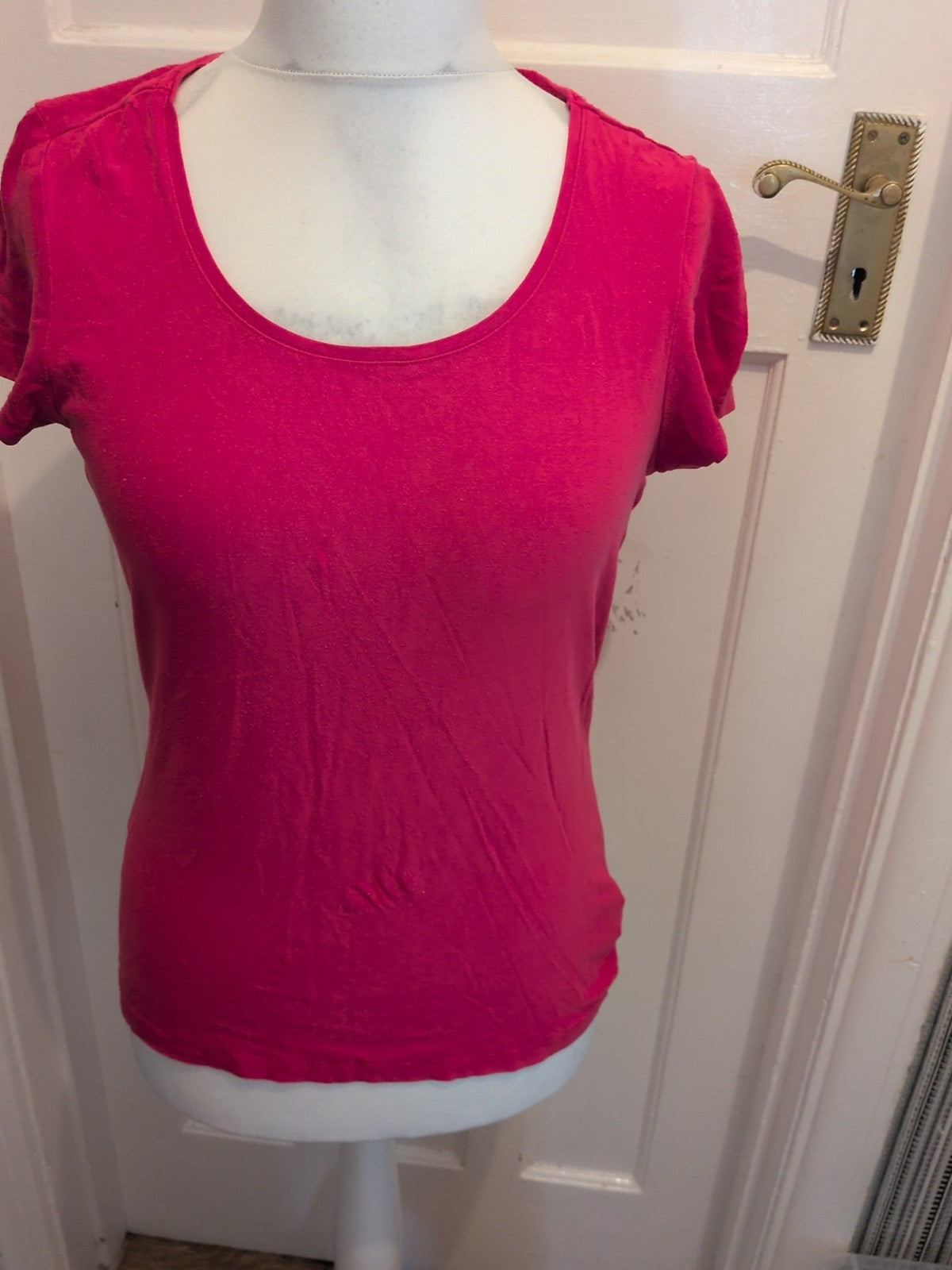 TU 14 Hot Pink Scoop Neck Short Sleeve Blouse Bobbling