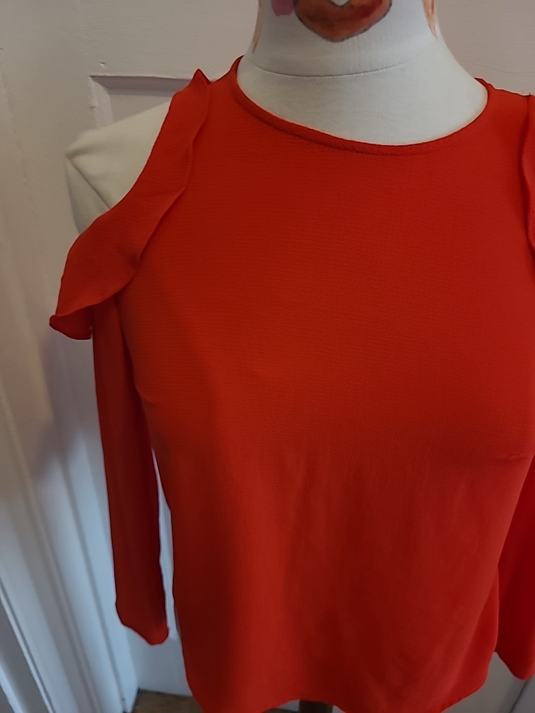 Ladies Divided Size 6 Red Open Shpulder Back Buttoned Blouse