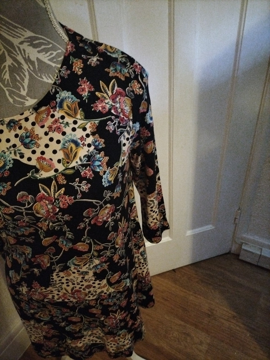 Ladies TU Size 10 Floral Mid Sleeved Top