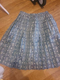 Ladies Size Large Green And White Pleated Skirt Lined