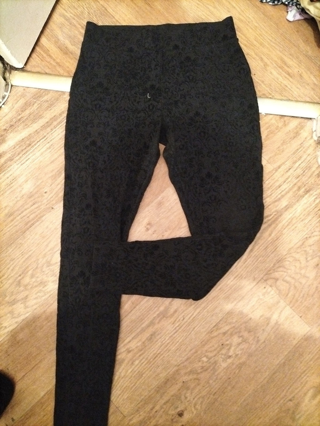 Next 10 Black Floral Pattern Leggings