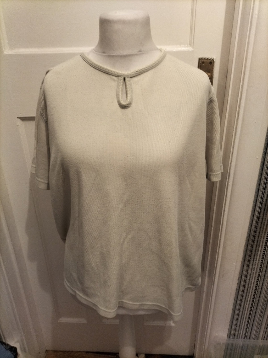 Ladies Bonmarche Size XL Pale Green Bobbling Short Sleeved Blouse