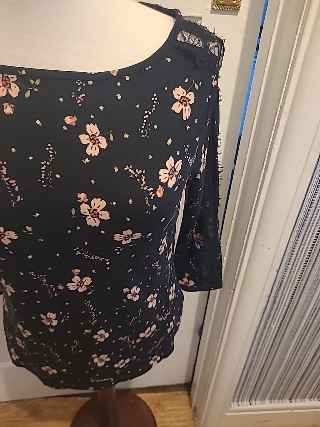 Ladies Marks And Spencer Size 10 Black With Pink Floral Long Sleeved Blouse