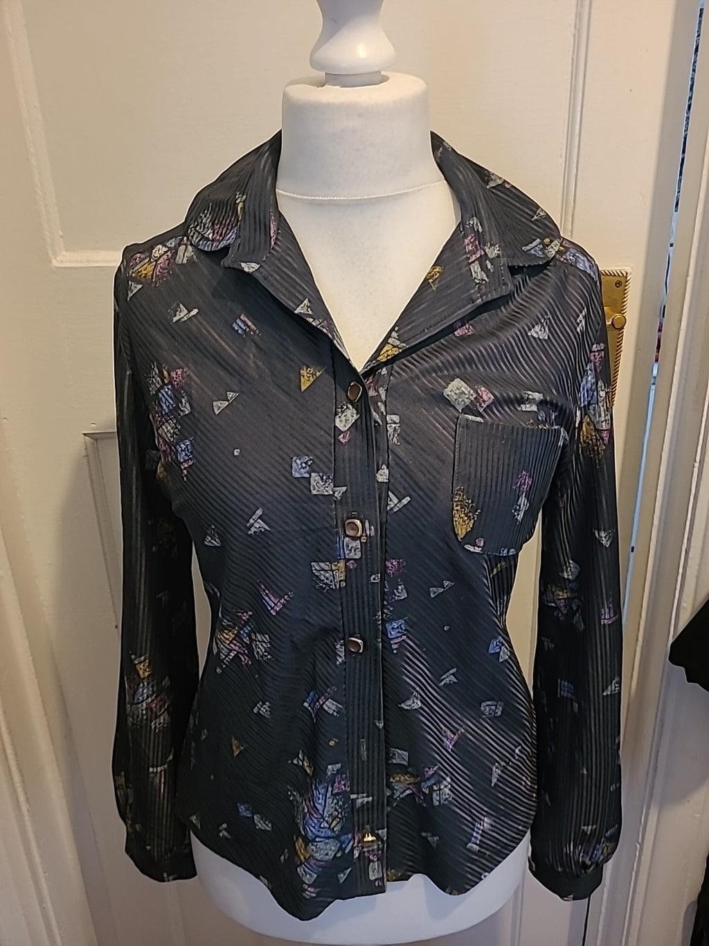Ladies Patrice Size Medium Dark Green Long Sleeved Blouse Missing Button