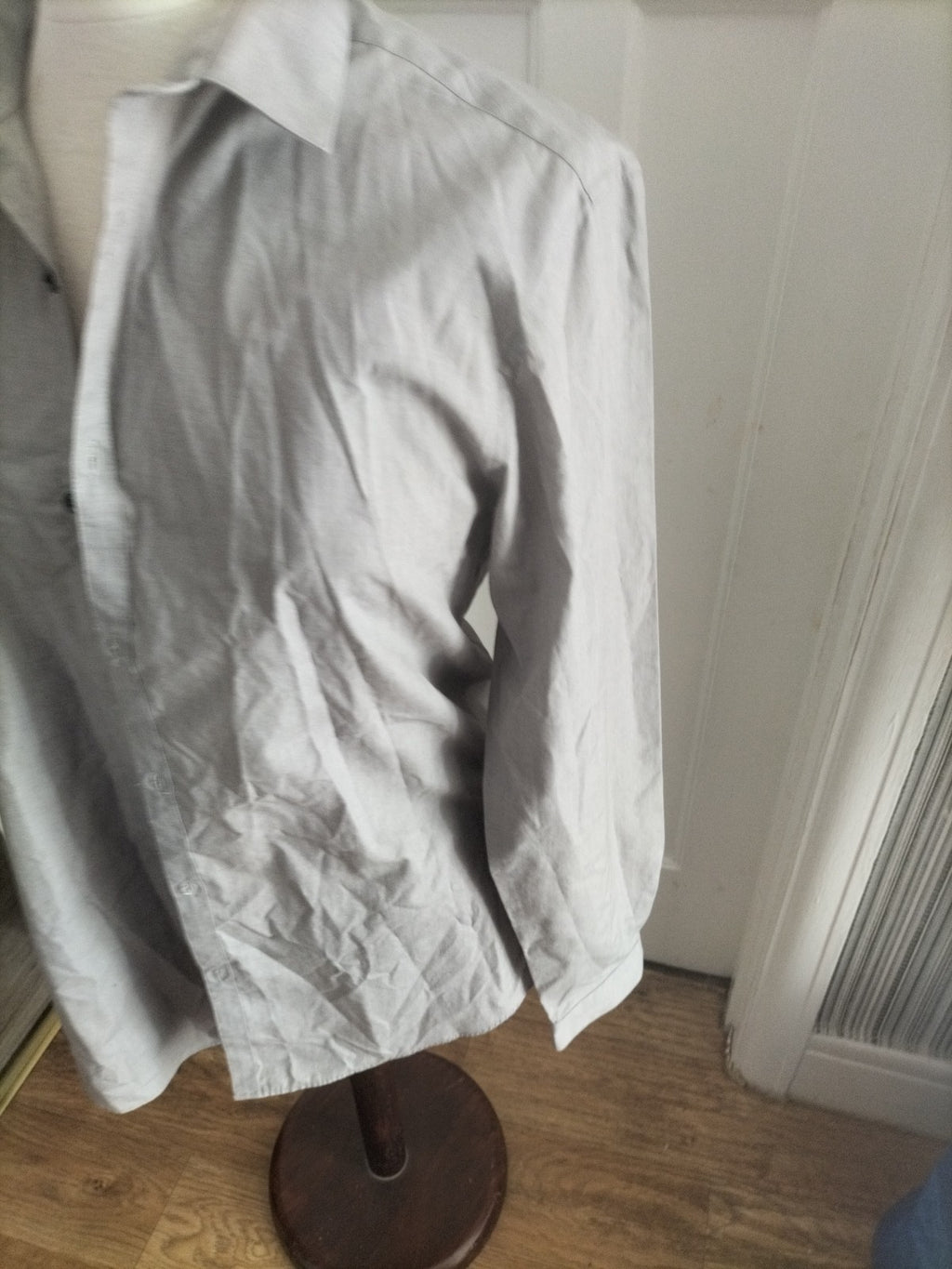 Mens New Look Size Medium Grey Long Sleeved Shirt