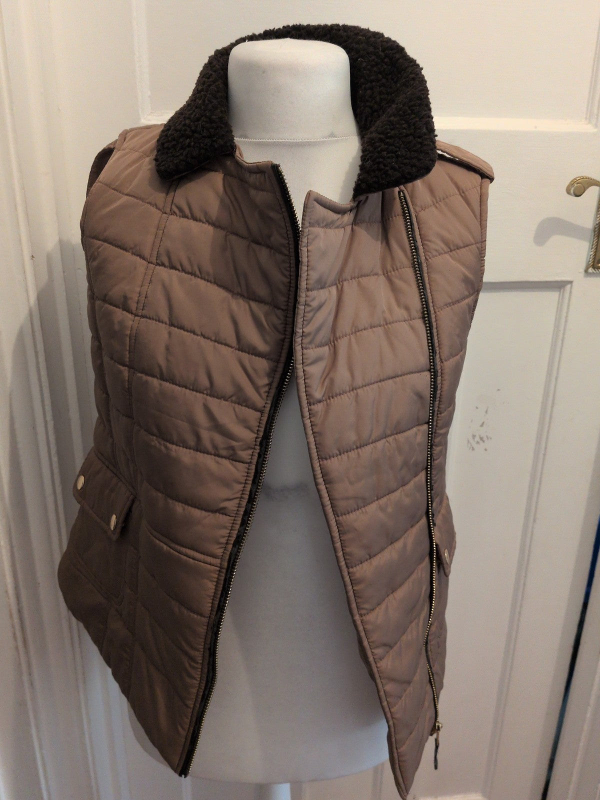 Tu 8 Brown Sleeveless Gilet Full Zip