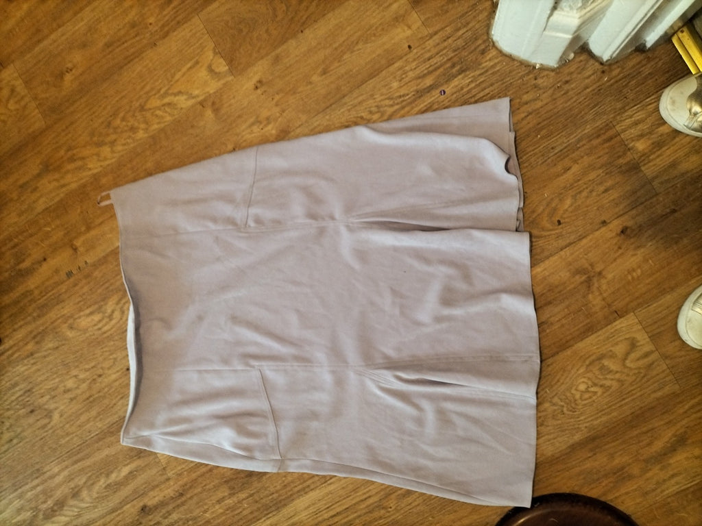 Ladies Bonmarche Size 18 Pale Lilac Long Flare Skirt