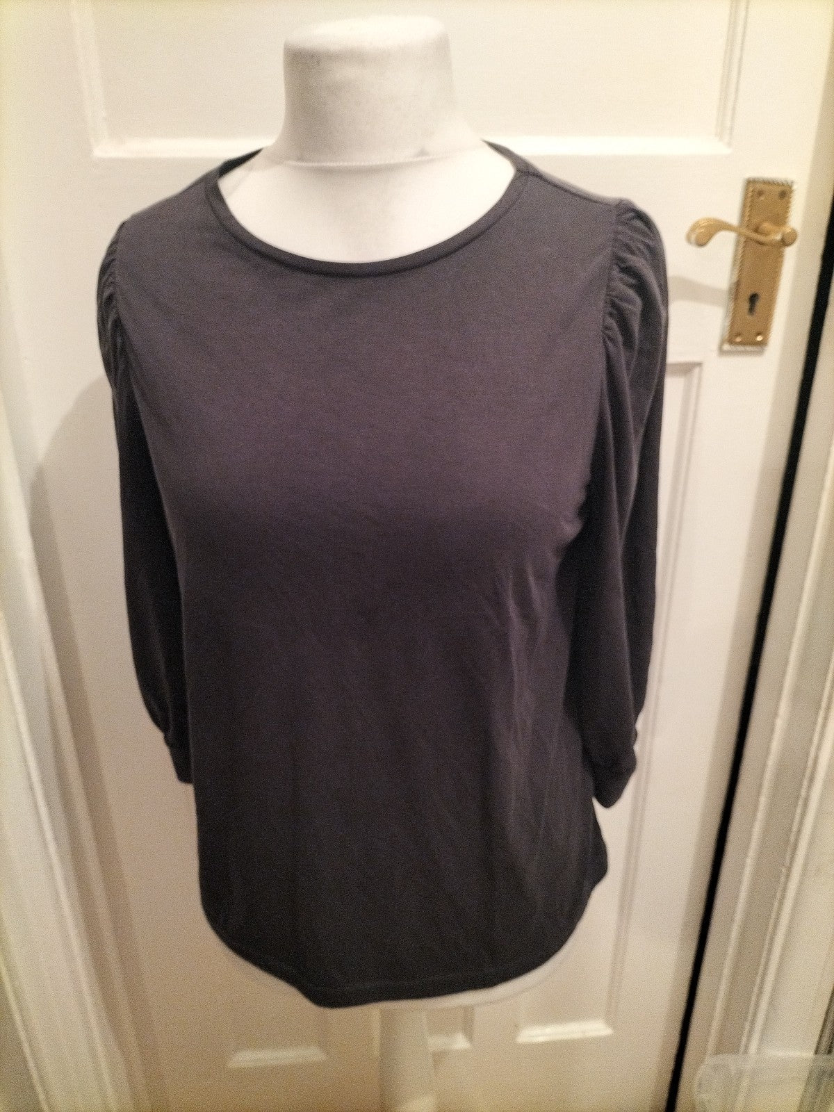 Ladies Saint Tropez Size Small Navy Long Sleeved Blouse