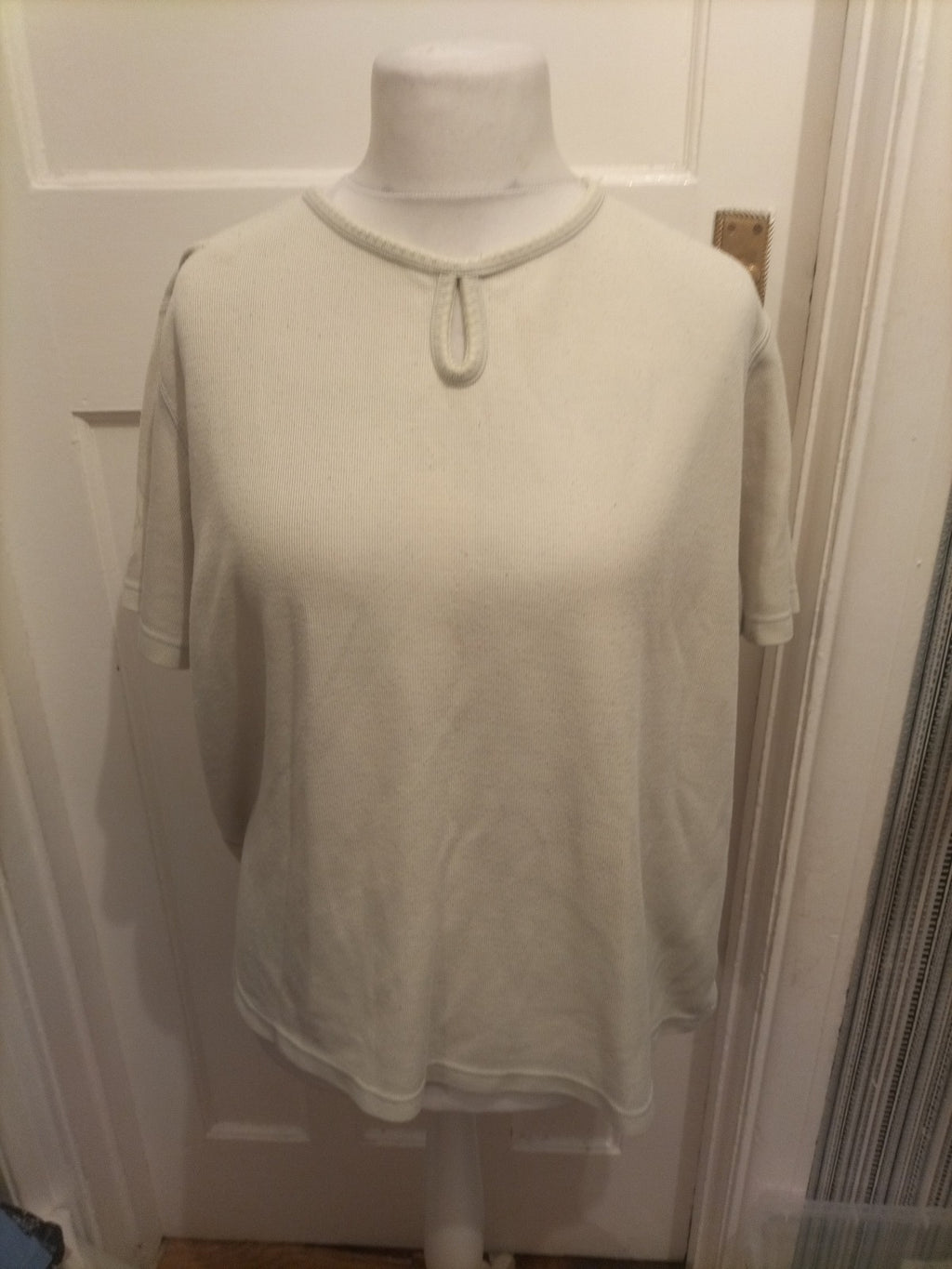 Ladies Bonmarche Size XL Pale Green Bobbling Short Sleeved Blouse