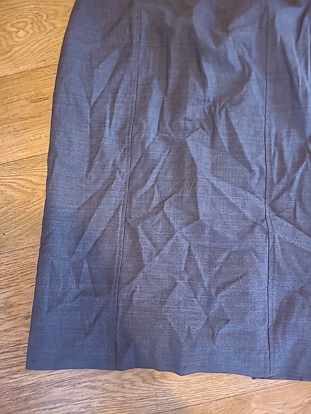 Ladies East Size 10 Grey Midi Skirt