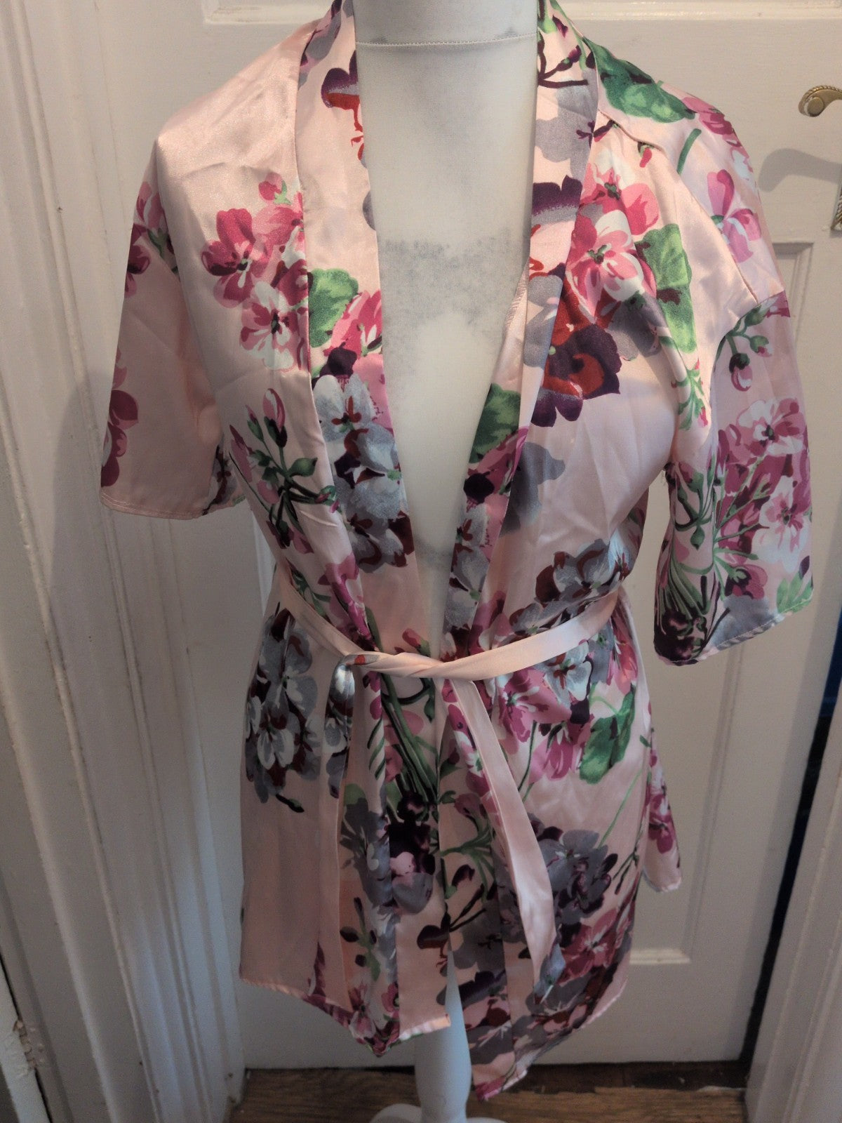Small Floral Pink Belted Blouse Nightwear