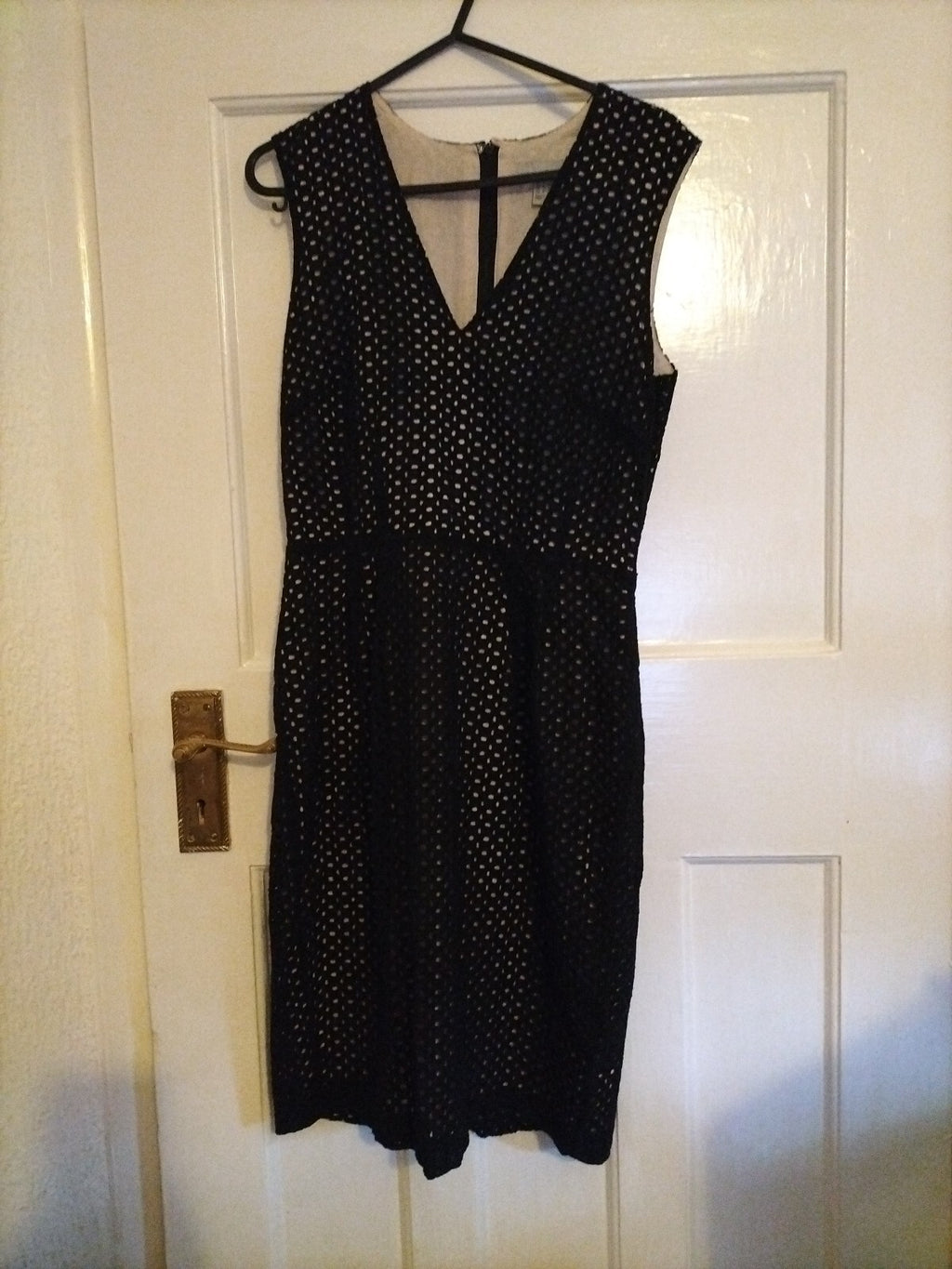 Ladies H+M Size 8 Spotted Sleeveless Dress