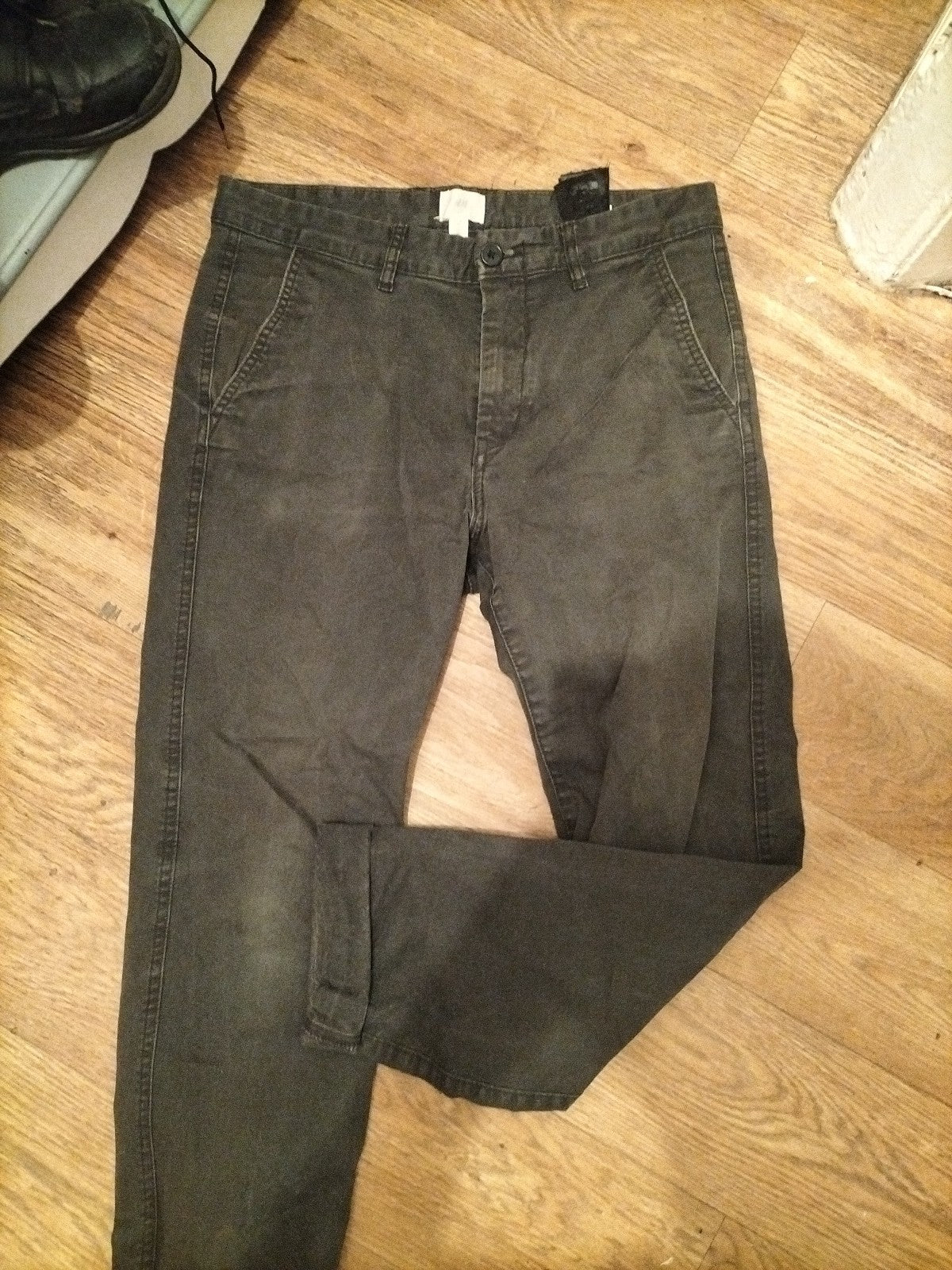 Mens H&M Size 30" Dark Khaki Skinny Jeans