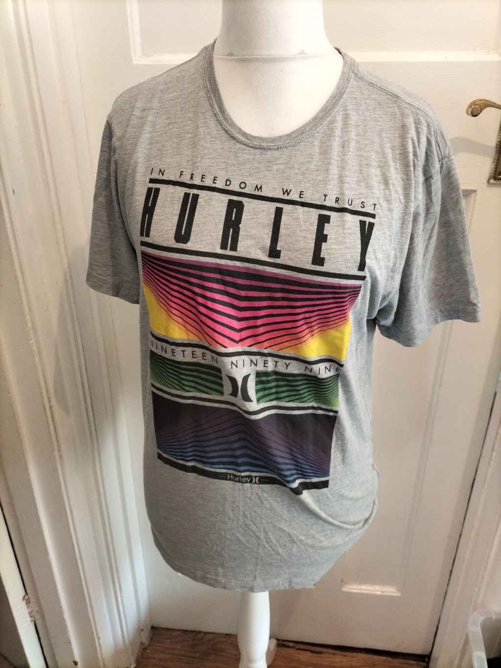 Hurley XL Premium Fit Grey Print Short Sleeve T-shirt