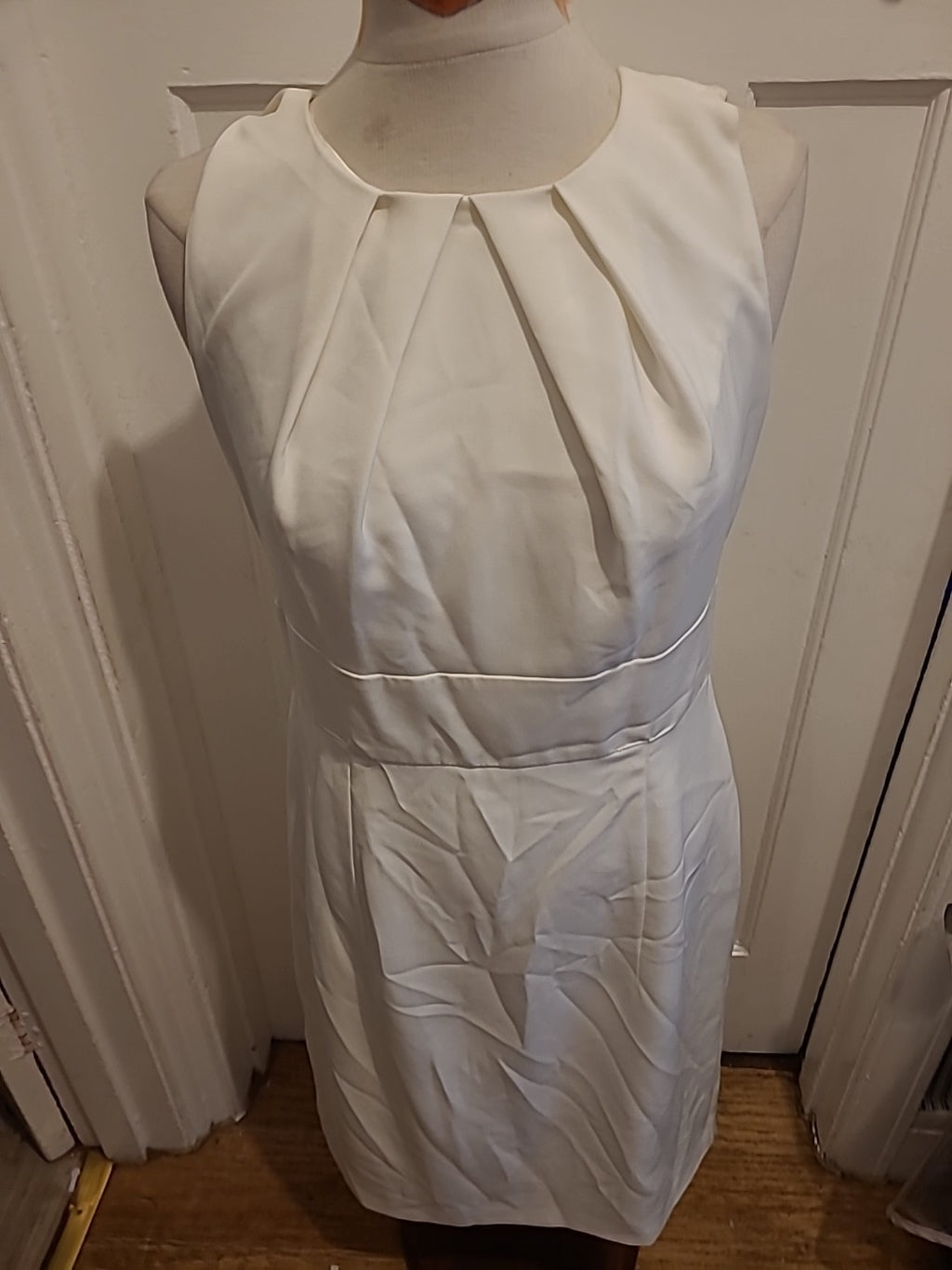 Ladies Heine Size 12-14 Cream Lined Sleeveless Dress