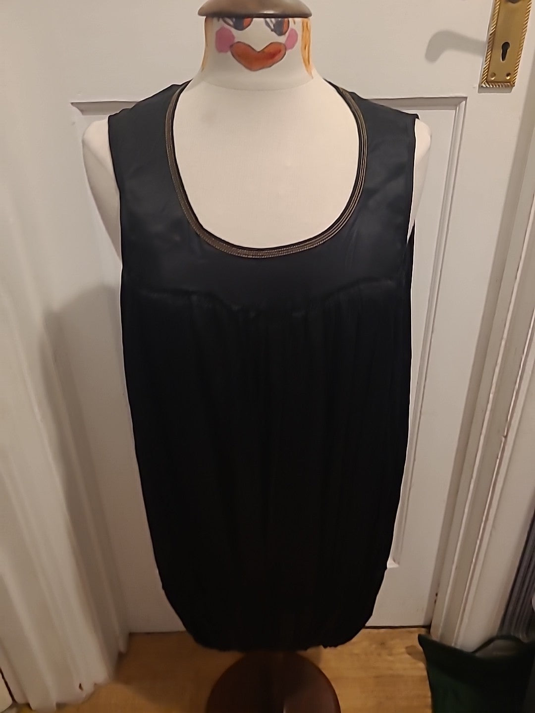 Ladies Gregory Brown Size 16 Black Sleeveless Elasticated Hem Dress
