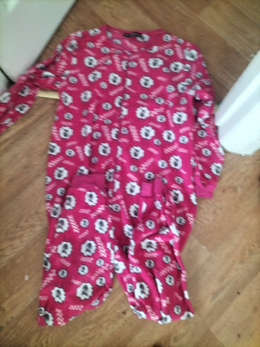 Tom Franks M/L Pink Sheep All In One Pyjama