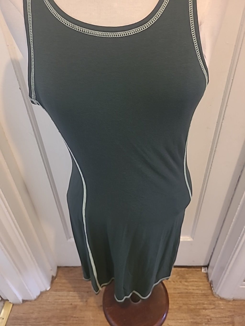 Bamboo Clothing Size 12 Dark Green Sleeveless Dress