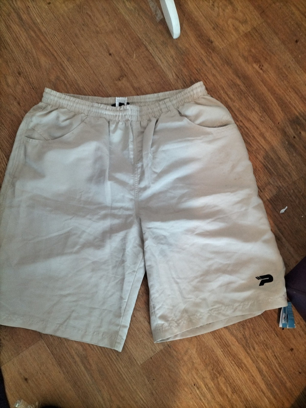 Mens Patrick Size Medium Beige Mesh Lined Elasticated Shorts