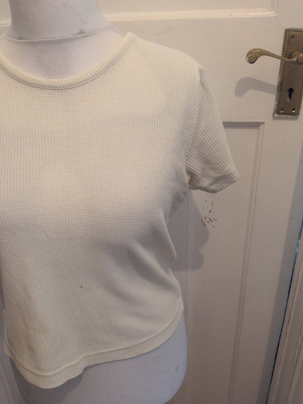 S/M Cream Short Sleeve T-shirt