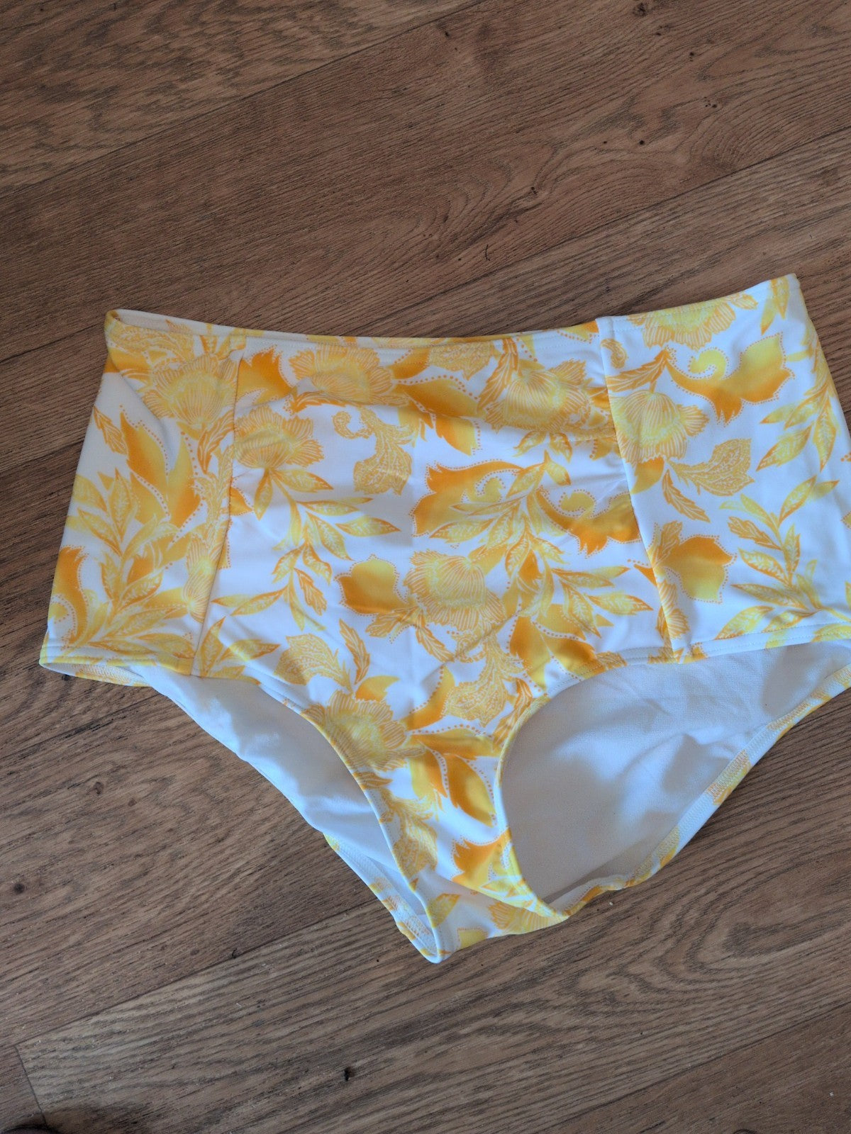 debenhams 16 orange and white bikini bottoms