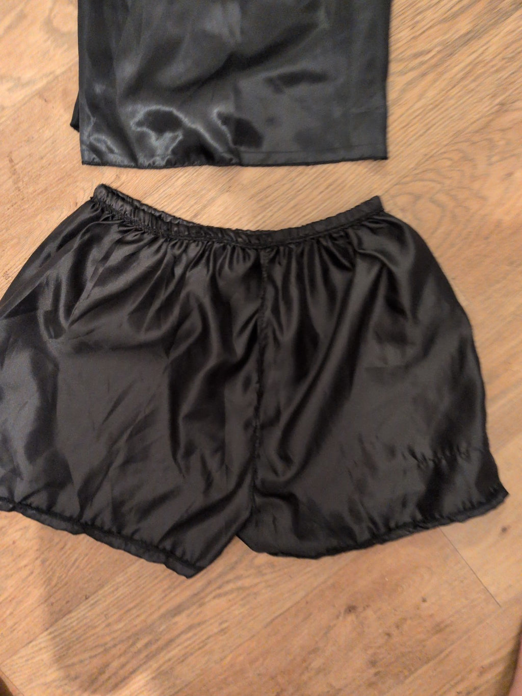 Ladies Size Medium Black 3 Piece Pyjama Set