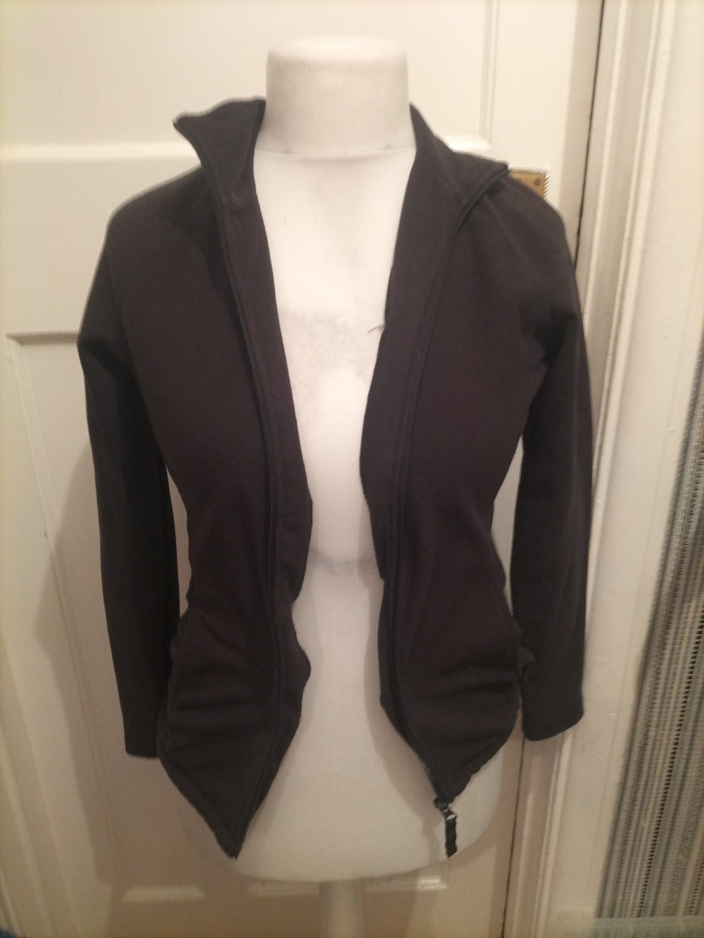 Ladies Mountain Warehouse Size 8 Black Full Zip Jumper