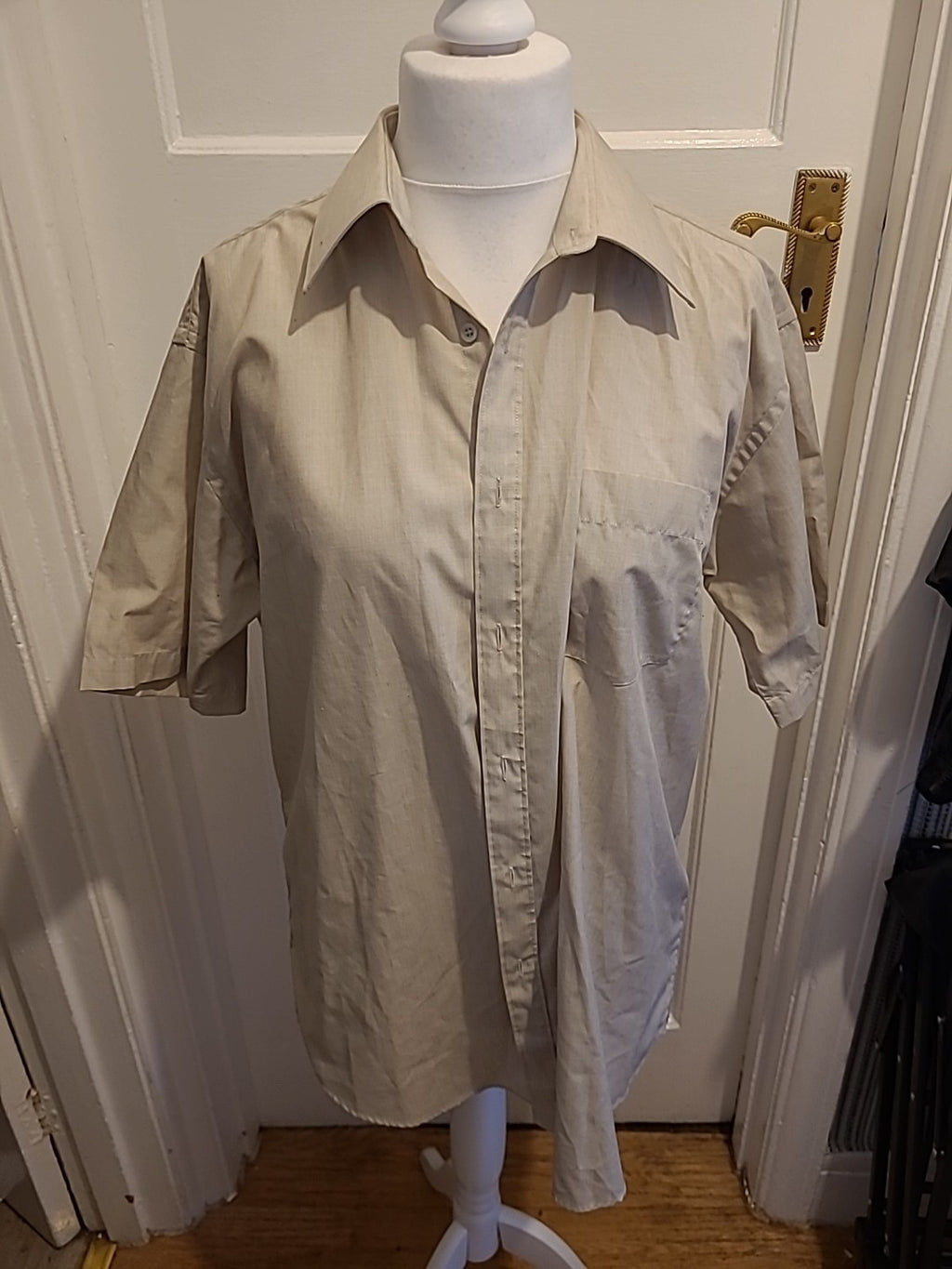 Mens Cedarwood State Size 16.5" Collar Short Sleeved Beige Shirt