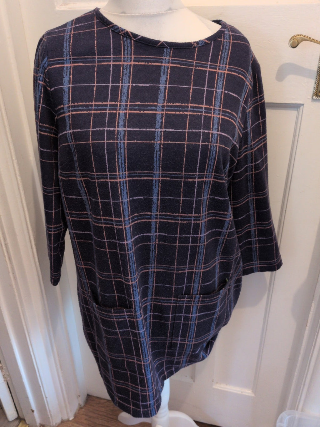 Tu 18 Navy Check Short Sleeve Pocketed Dress