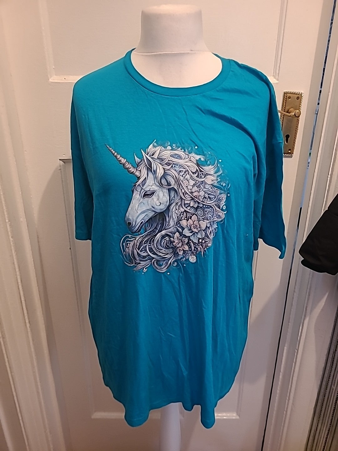 Mens Gildan Size XL Blue Unicorn Short Sleeved Tshirt