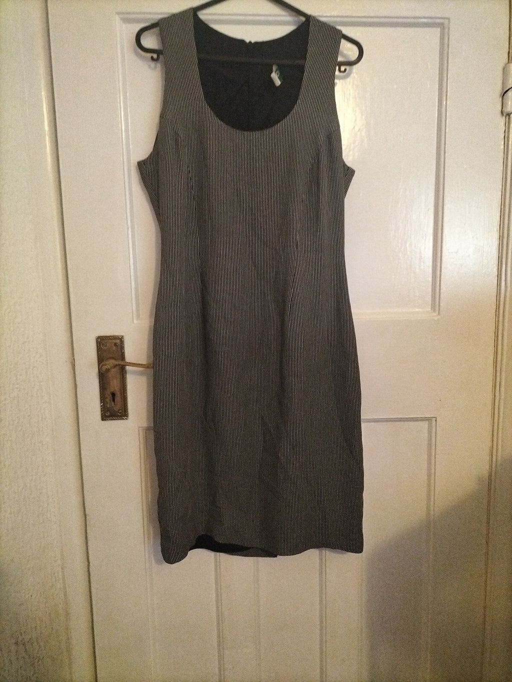 Ladies Kaliko Size 8 Patterned Lined Sleeveless Dress