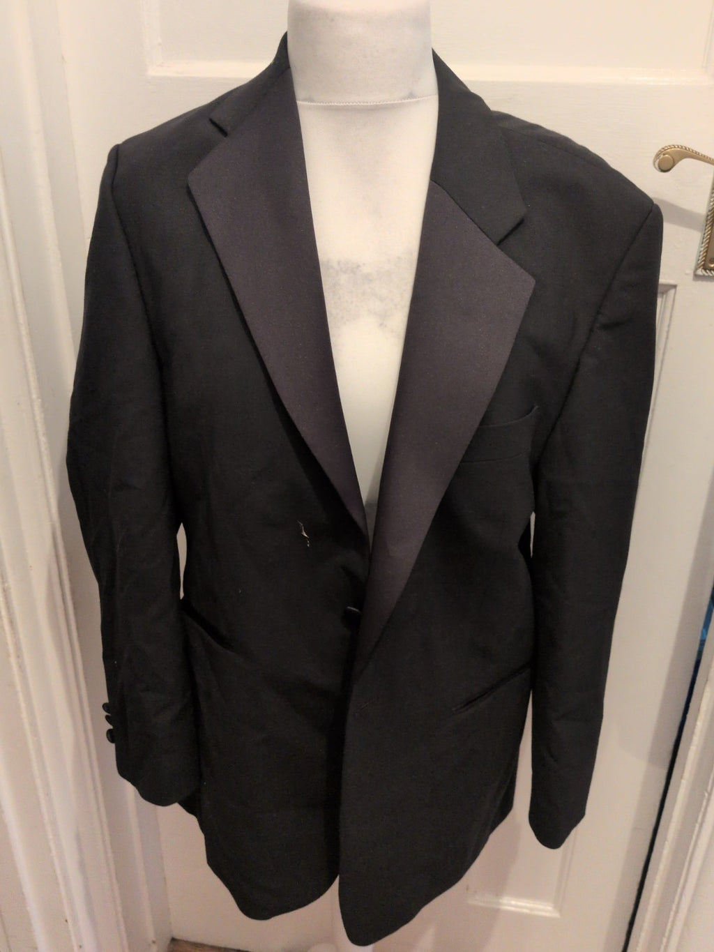 Sovereign Debenhams 40 Short Black Lined Suit Jacket