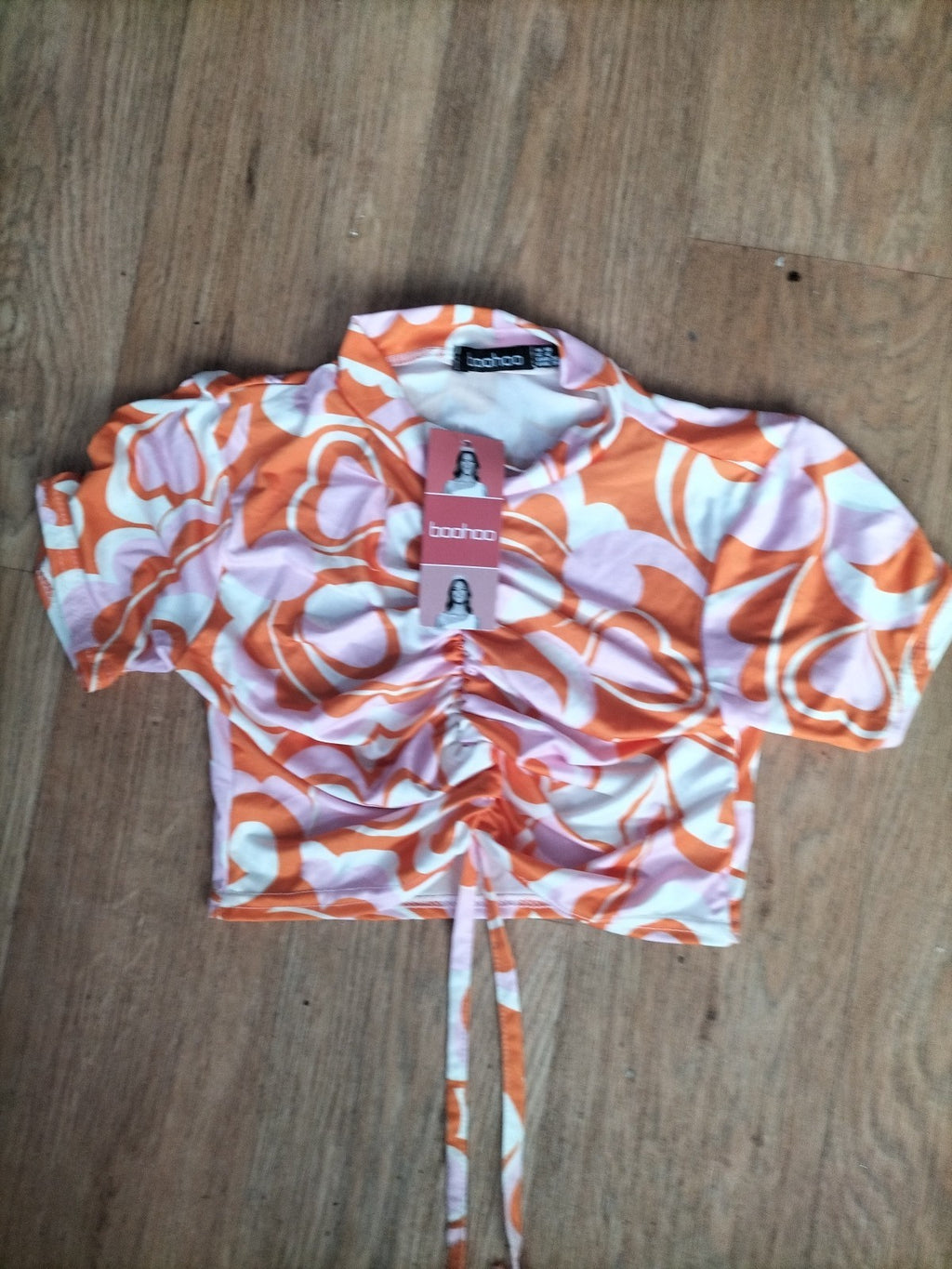 Brand New Ladies Boohoo Size 10 Marble Print Ruched Crop Mini Top