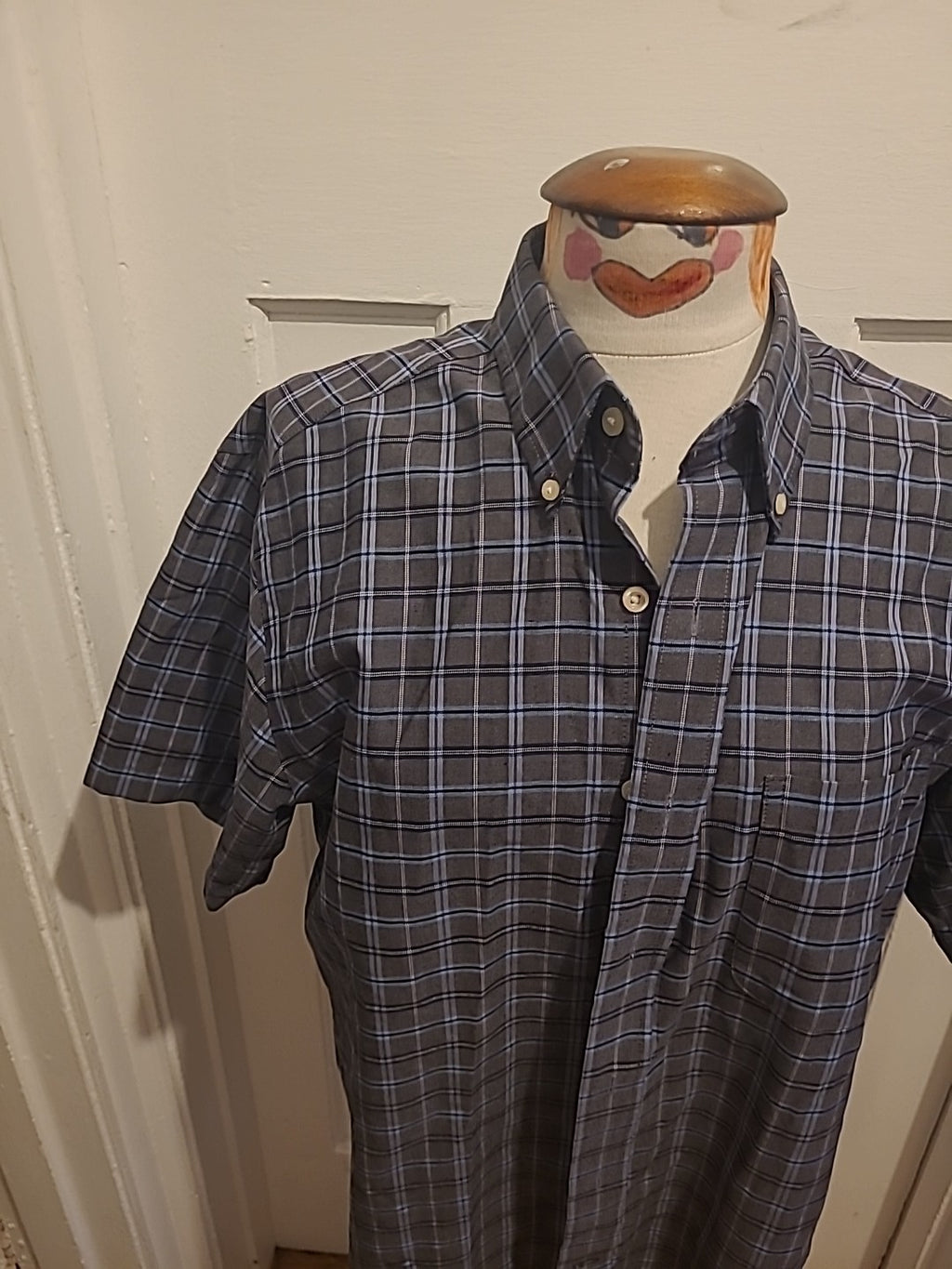 Mens St Johns Bay Size Medium Grey Blue Check Short Sleeved Shirt