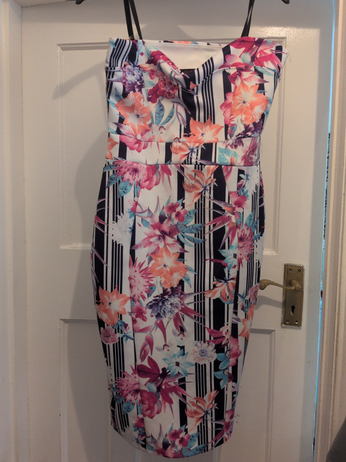 Evita 10 Floral Sleeveless Dress